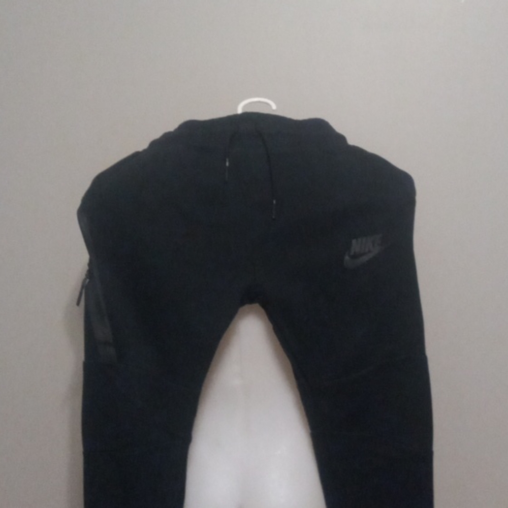 Nike boy pants